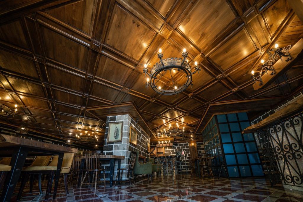 Korca Boutique Hotel ภายนอก รูปภาพ