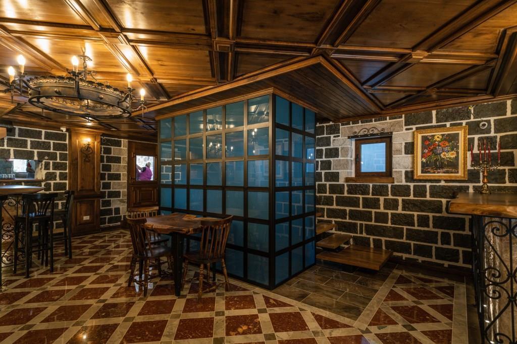 Korca Boutique Hotel ภายนอก รูปภาพ