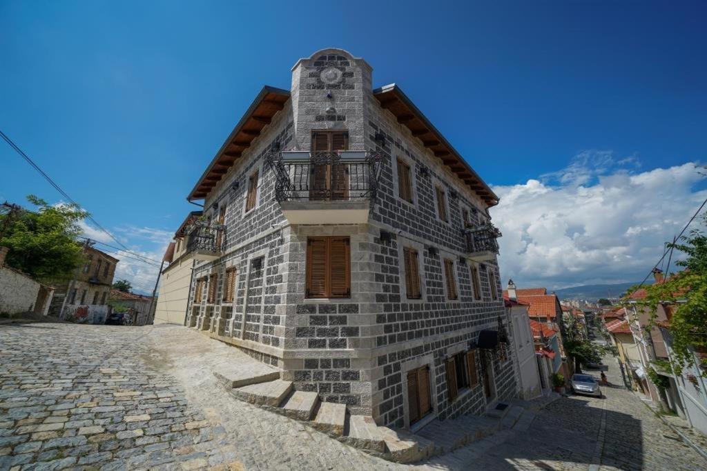 Korca Boutique Hotel ภายนอก รูปภาพ